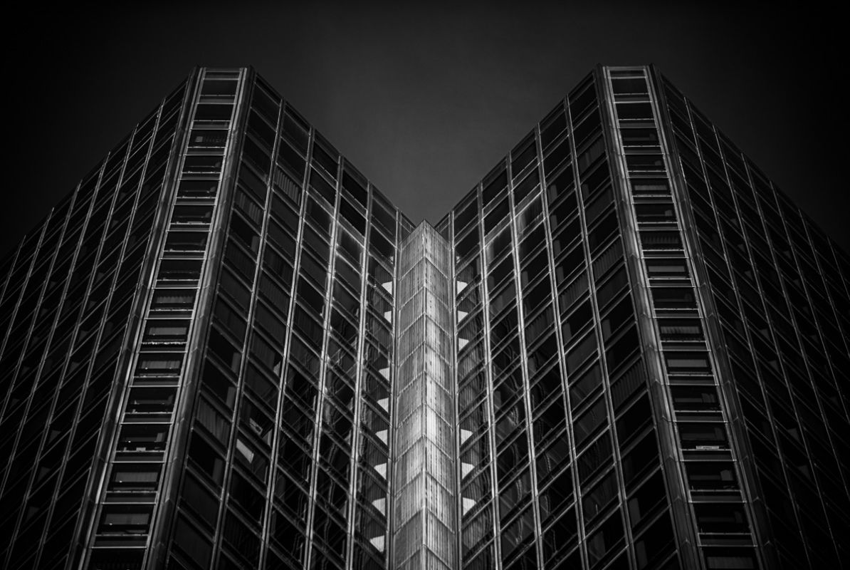 M - série Darkchitecture - Photo : © Sebastien Desnoulez photographe architecture