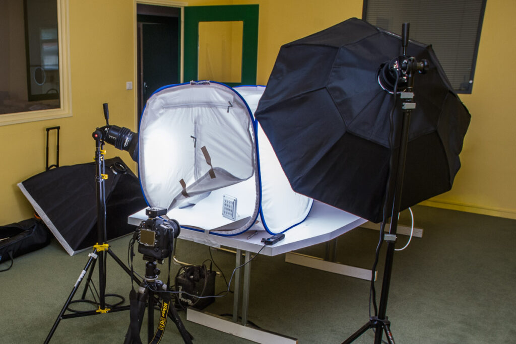 Photographie produit en studio avec flash Profoto Pro 7B et Lastolite Cubelite