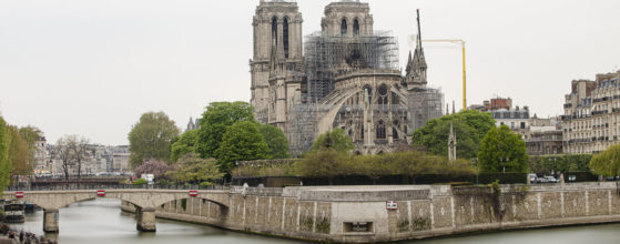 Notre-Dame de Paris photographiée le lendemain de l'incendie - Photo : © Sebastien Desnoulez photographe d'ambiances et d'architecture