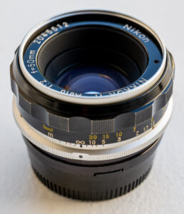 Freelensing : Nikon 50mm f/ Non-Ai2 - Photo : © Sebastien Desnoulez