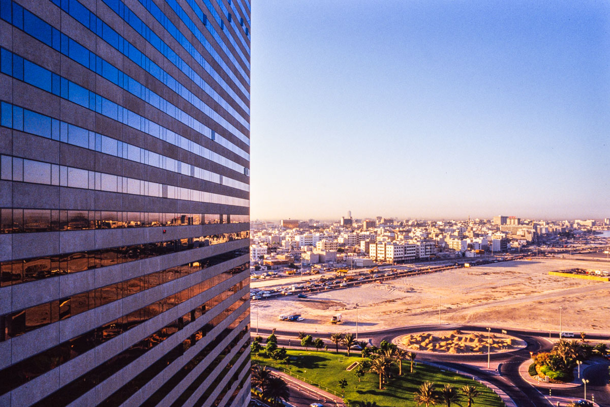 Dubai 1990 - Vue depuis l'hôtel Hyatt - Photo © Sebastien Desnoulez