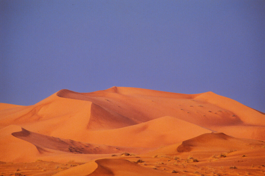 Hatta Dunes, Dubai, 1991 - Photo: © Sebastien Desnoulez