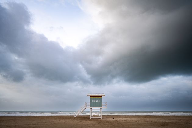 Poste de surveillance de la plage de Deauville - Tempête de janvier 2024 - Photo : © Sebastien Desnoulez